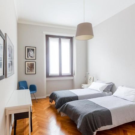 Spacious And Brilliant Apartment In Duomo By Easylife มิลาน ภายนอก รูปภาพ