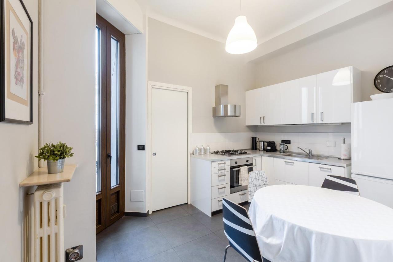 Spacious And Brilliant Apartment In Duomo By Easylife มิลาน ภายนอก รูปภาพ