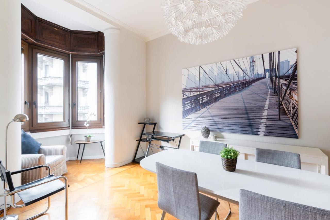 Spacious And Brilliant Apartment In Duomo By Easylife มิลาน ภายนอก รูปภาพ